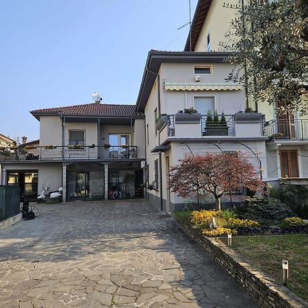 Da Romy Holiday House Mozzo Exteriér fotografie